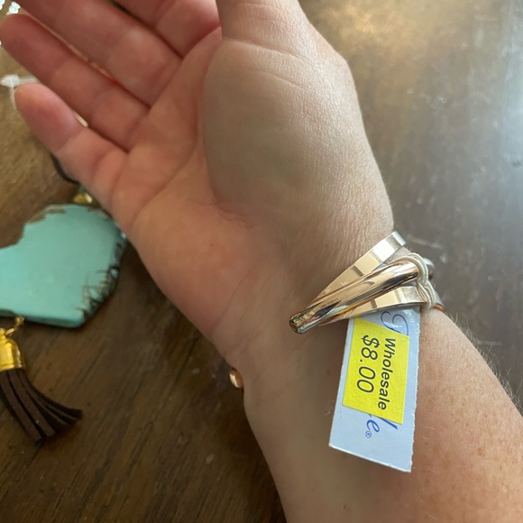 Jewelry Collection - Picture 2 of 8